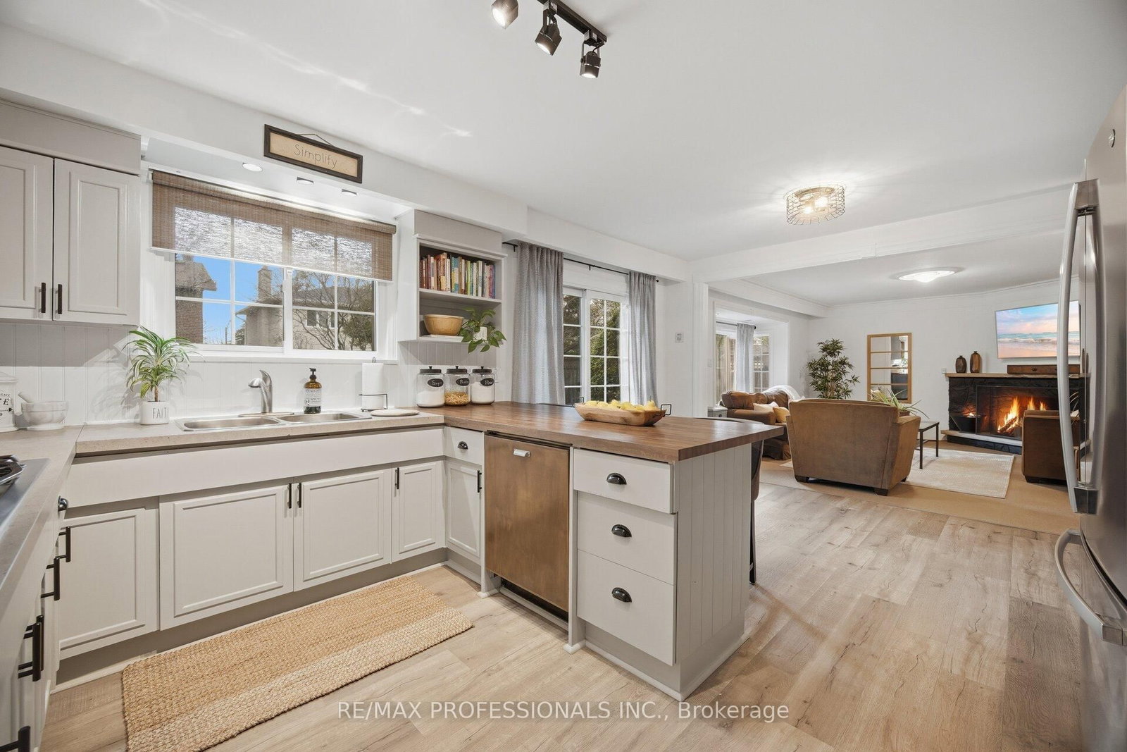 16 Cherry Post Crescent - Photo 16