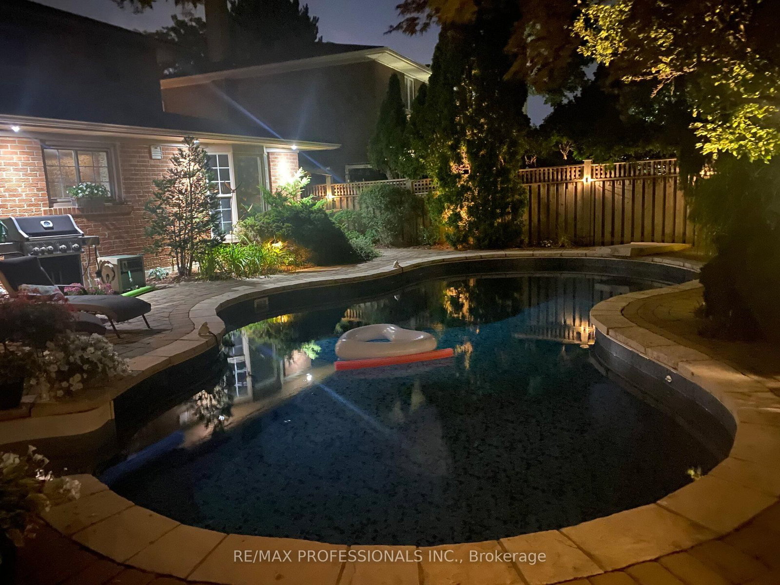 16 Cherry Post Crescent - Photo 36