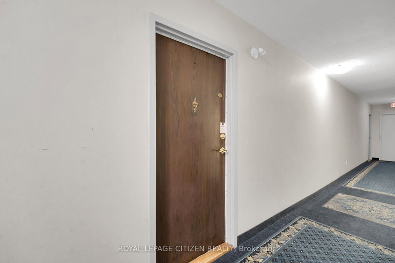 308 - 19 Four Winds Dr, Toronto, M3J 2S9 | Image 3