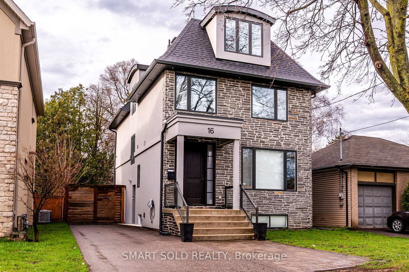 Upper - 16 Enfield Ave, Toronto, M8W 1T8 | Image 2