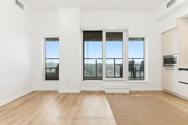 502 - 10 Graphophone Grove