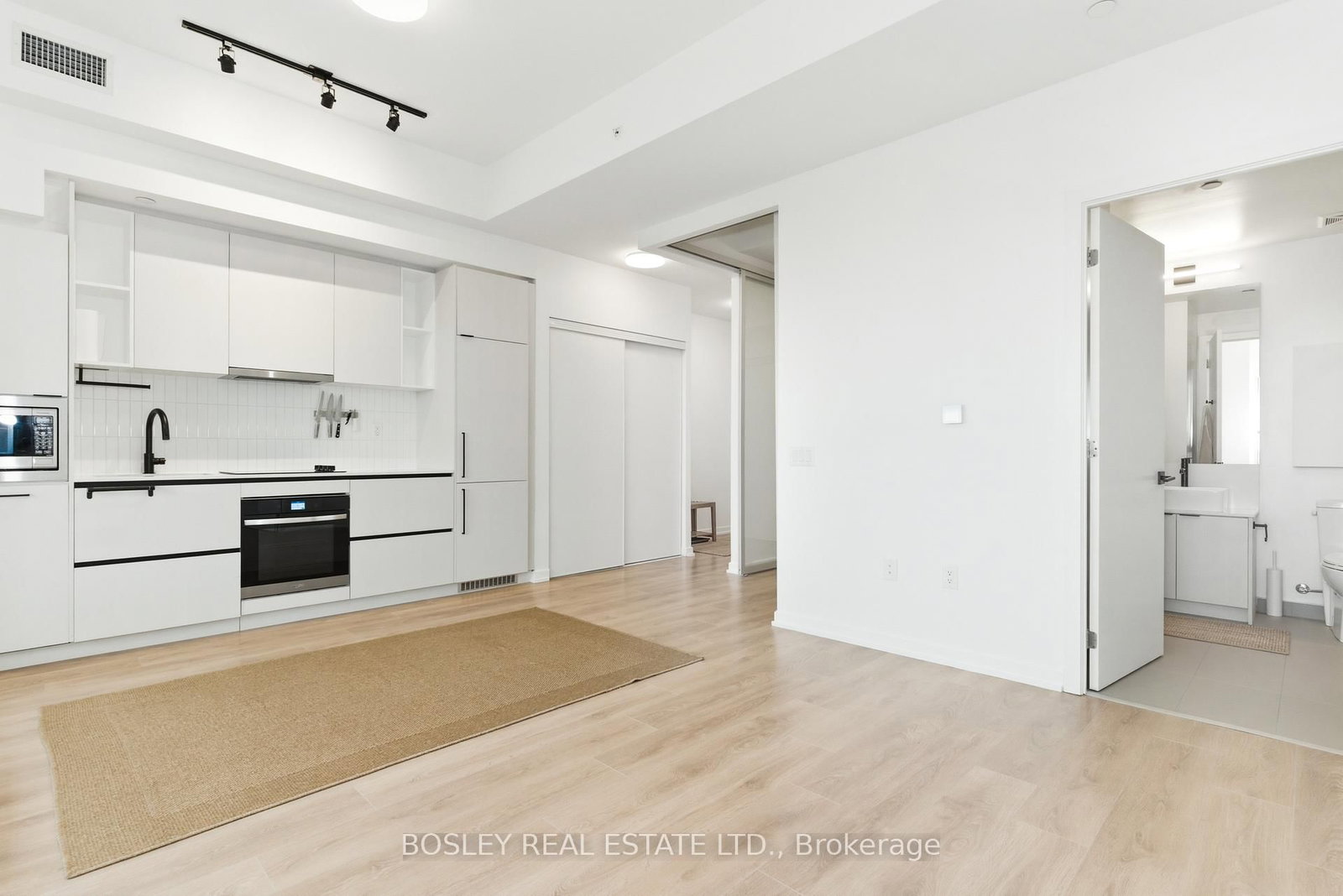 10 Graphophone Grove, Unit 502 - Photo 6