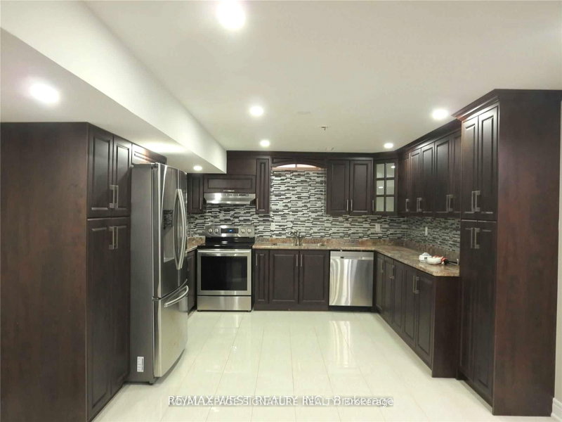 Bsmt - 6 Venue Rd, Brampton, L6P 4E5 | Image 3