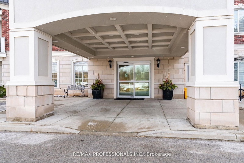 228 - 2300 Upper Middle Rd, Oakville, L6M 0T4 | Image 2