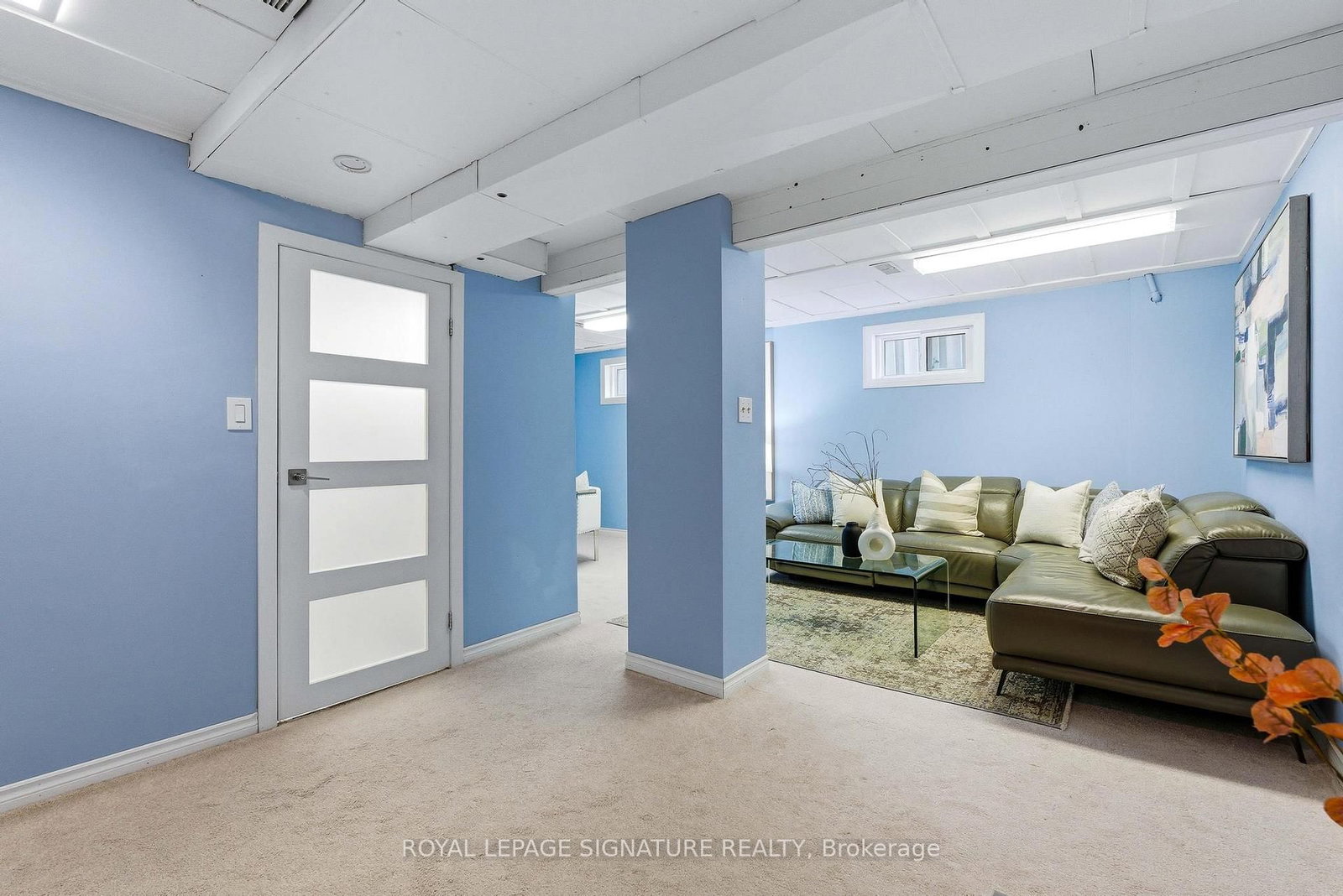 1271 Canford Crescent - Photo 30