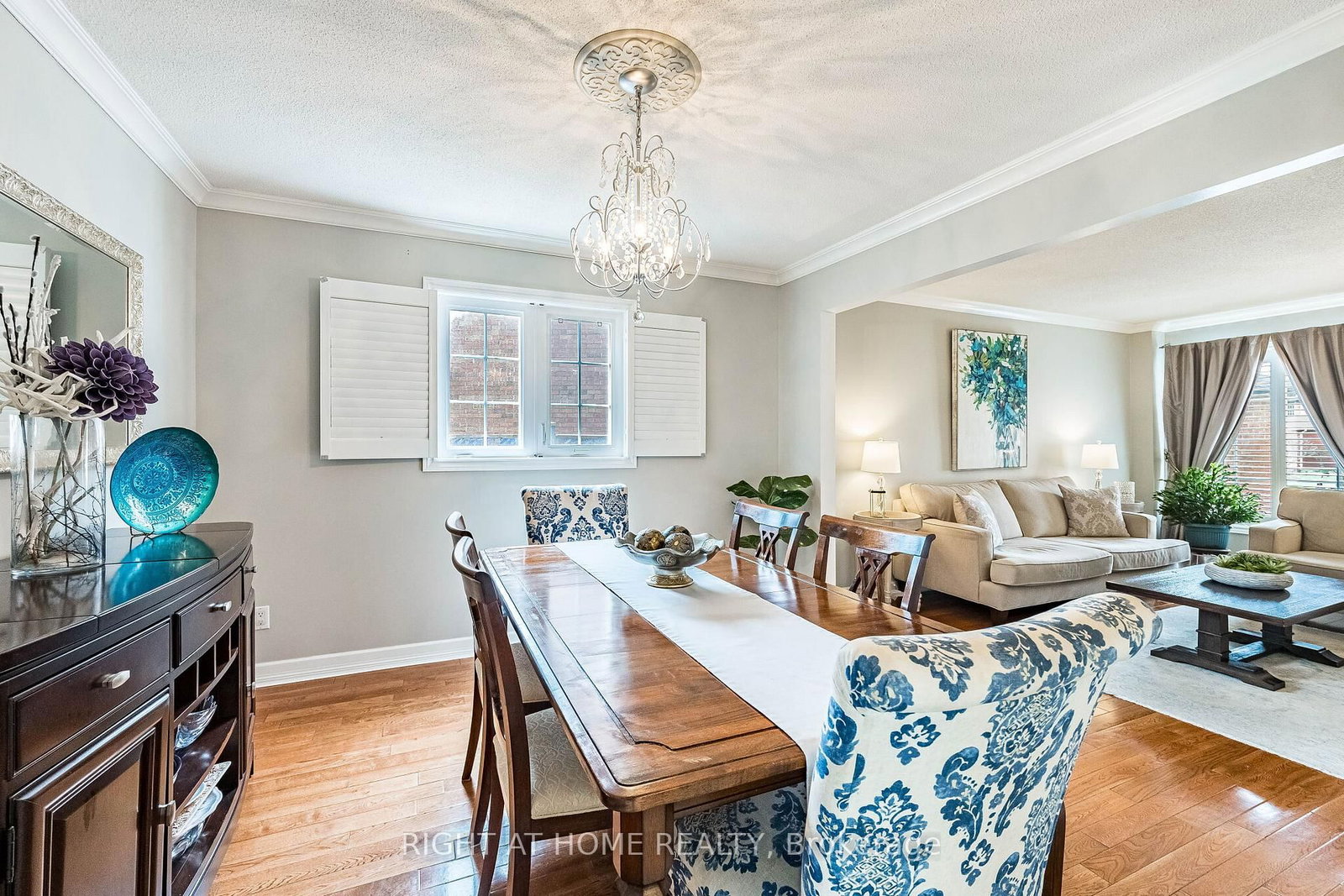 Detached House for sale at 16 Woodside Court, Brampton, Ontario, L6Y 3Z3 - Fletcher's Creek South - MLS: W13012312