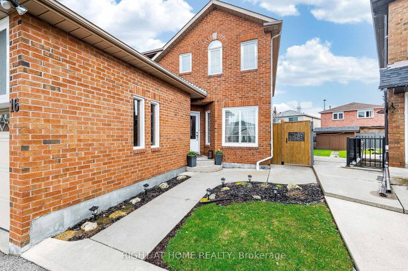 16 Woodside Court