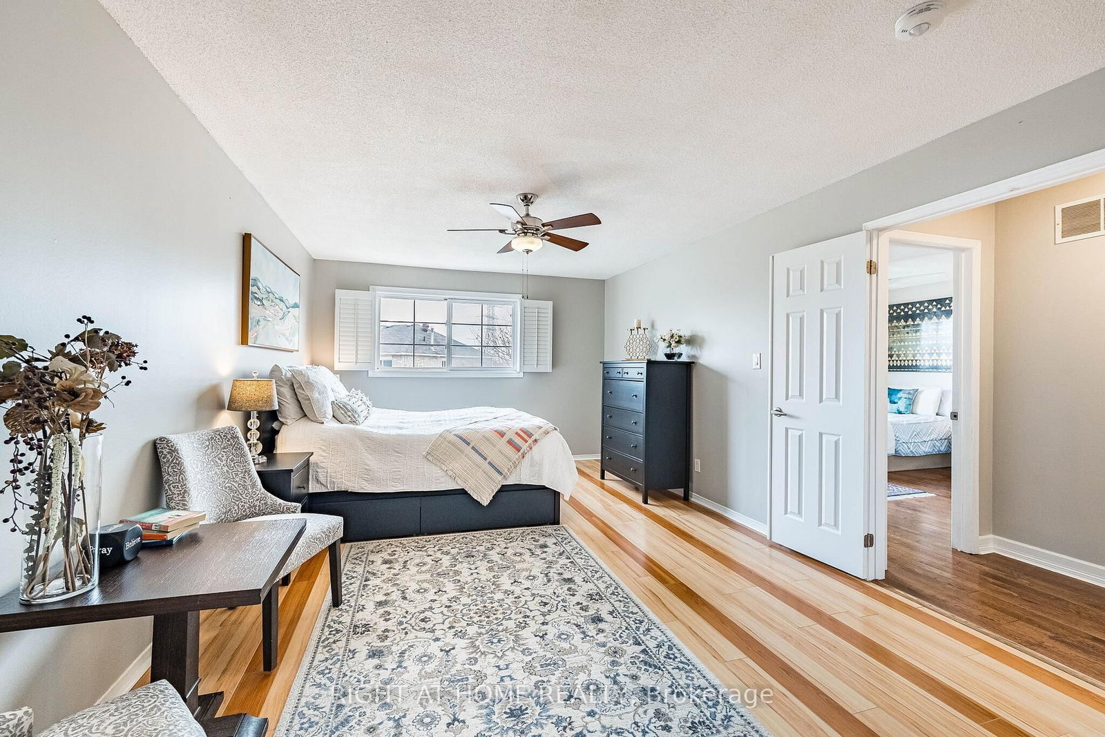 Detached House for sale at 16 Woodside Court, Brampton, Ontario, L6Y 3Z3 - Fletcher's Creek South - MLS: W13012312