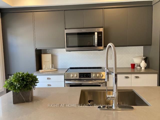 294 South Kingsway Way, Unit 2 - Photo 7