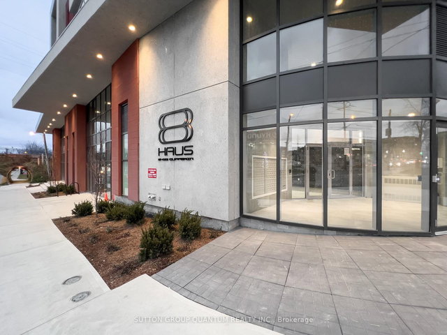 505 - 2433 Dufferin Street