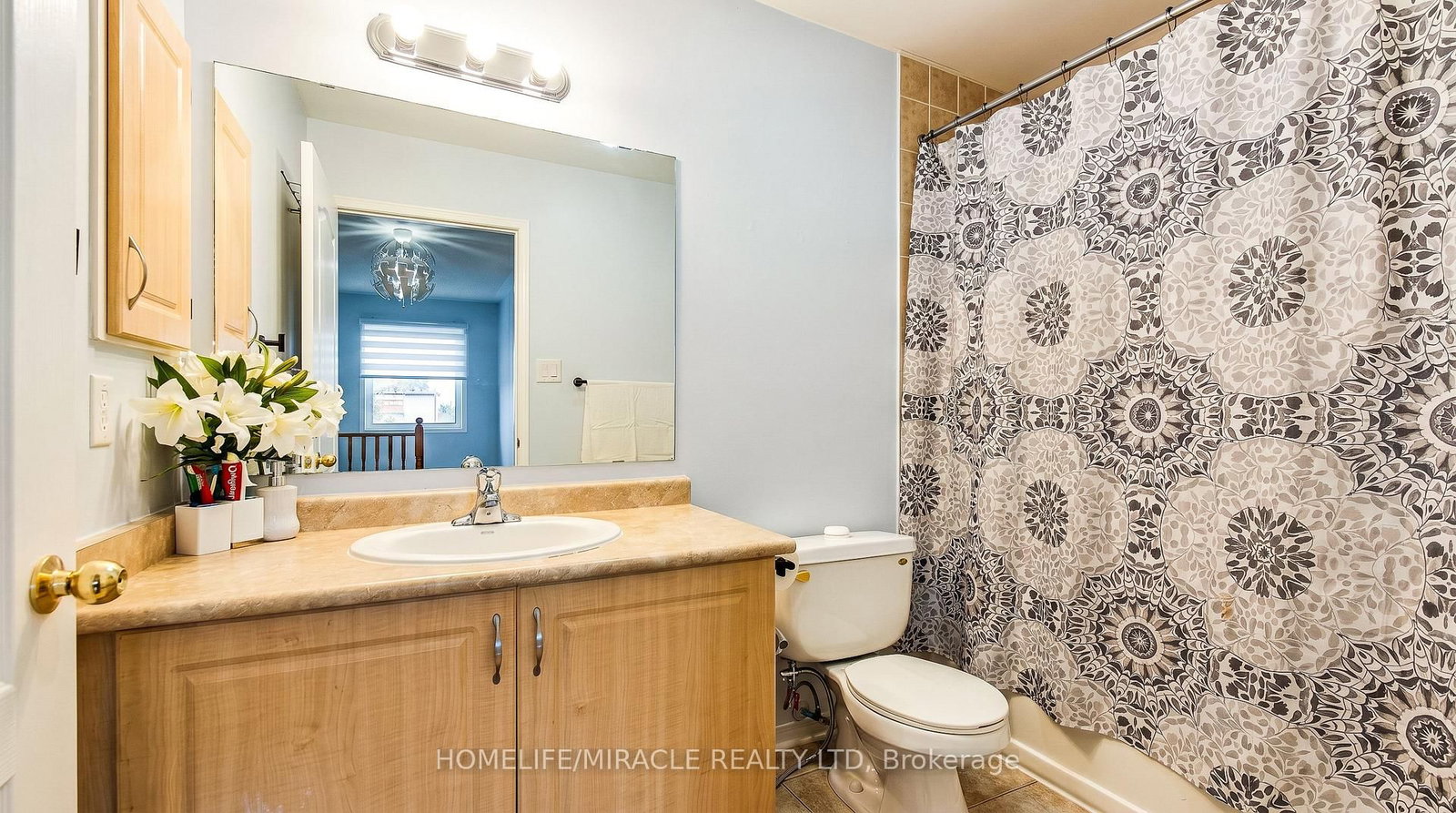 Semi-Detached House for sale at 60 Bushmill Circle, Brampton, Ontario, L7A 0K8 - Fletcher's Meadow - MLS: W13012354