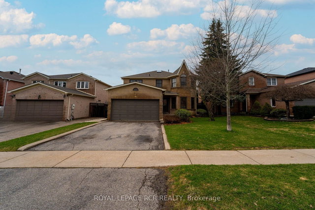 69 St Michaels Crescent