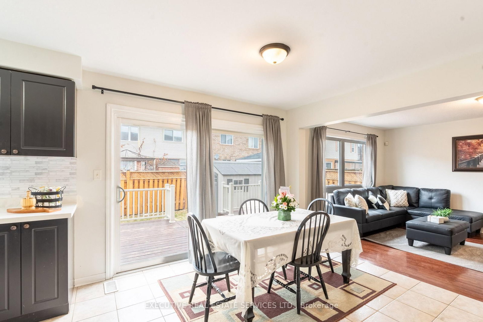 Detached House for sale at 20 Wetmeadow Drive, Brampton, Ontario, L7A 2T6 - Fletcher's Meadow - MLS: W13012384