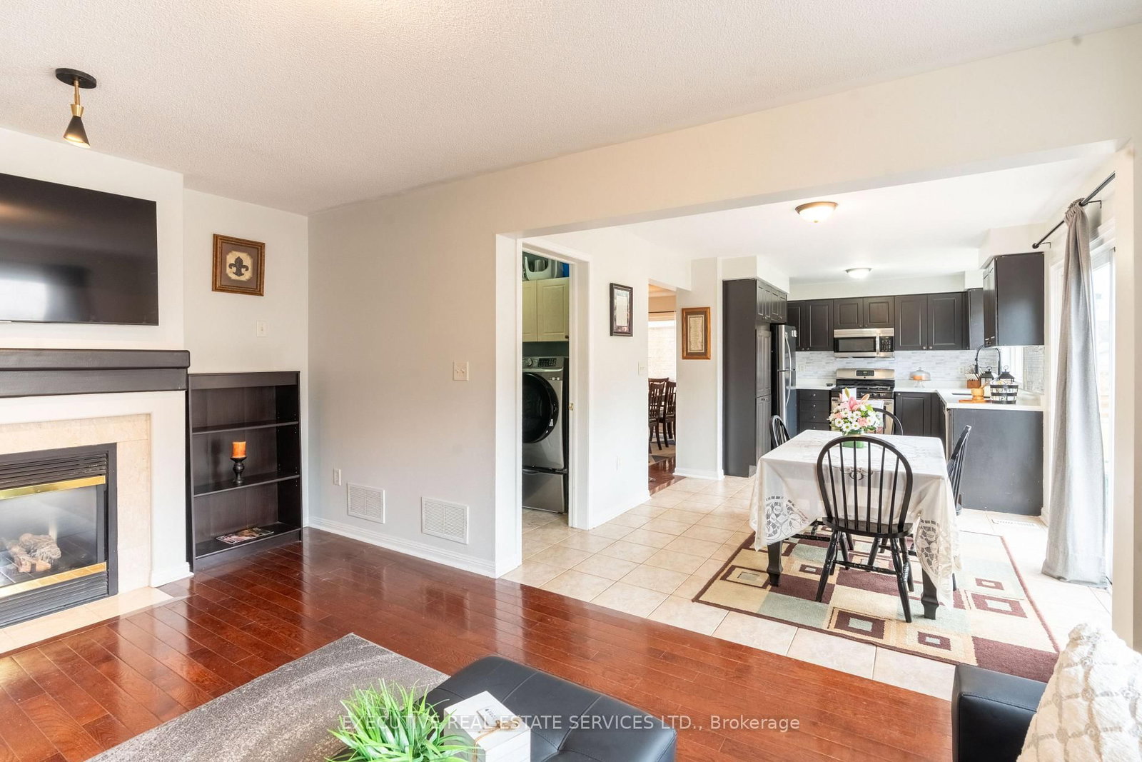 Detached House for sale at 20 Wetmeadow Drive, Brampton, Ontario, L7A 2T6 - Fletcher's Meadow - MLS: W13012384