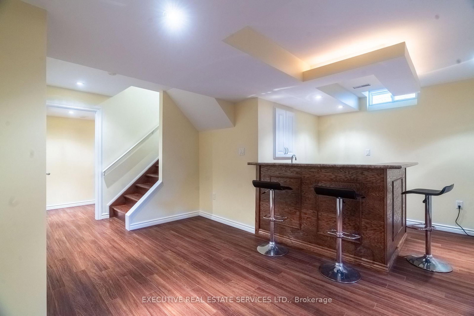 Detached House for sale at 20 Wetmeadow Drive, Brampton, Ontario, L7A 2T6 - Fletcher's Meadow - MLS: W13012384