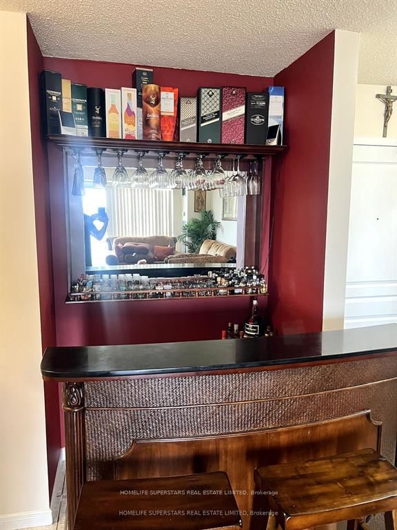 416 - 300 Ray Lawson Blvd, Brampton, L6Y 5H5 | Image 2