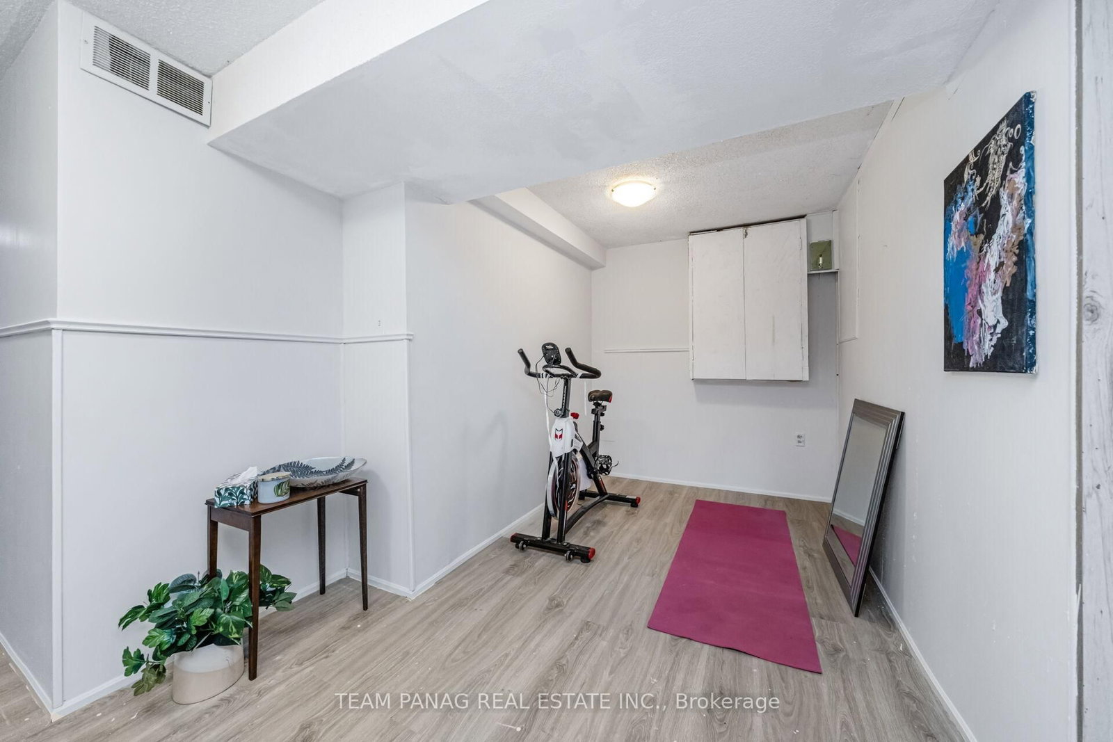 Semi-Detached House for sale at 273 Hansen Road, Brampton, Ontario, L6V 2T5 - Madoc - MLS: W13012440