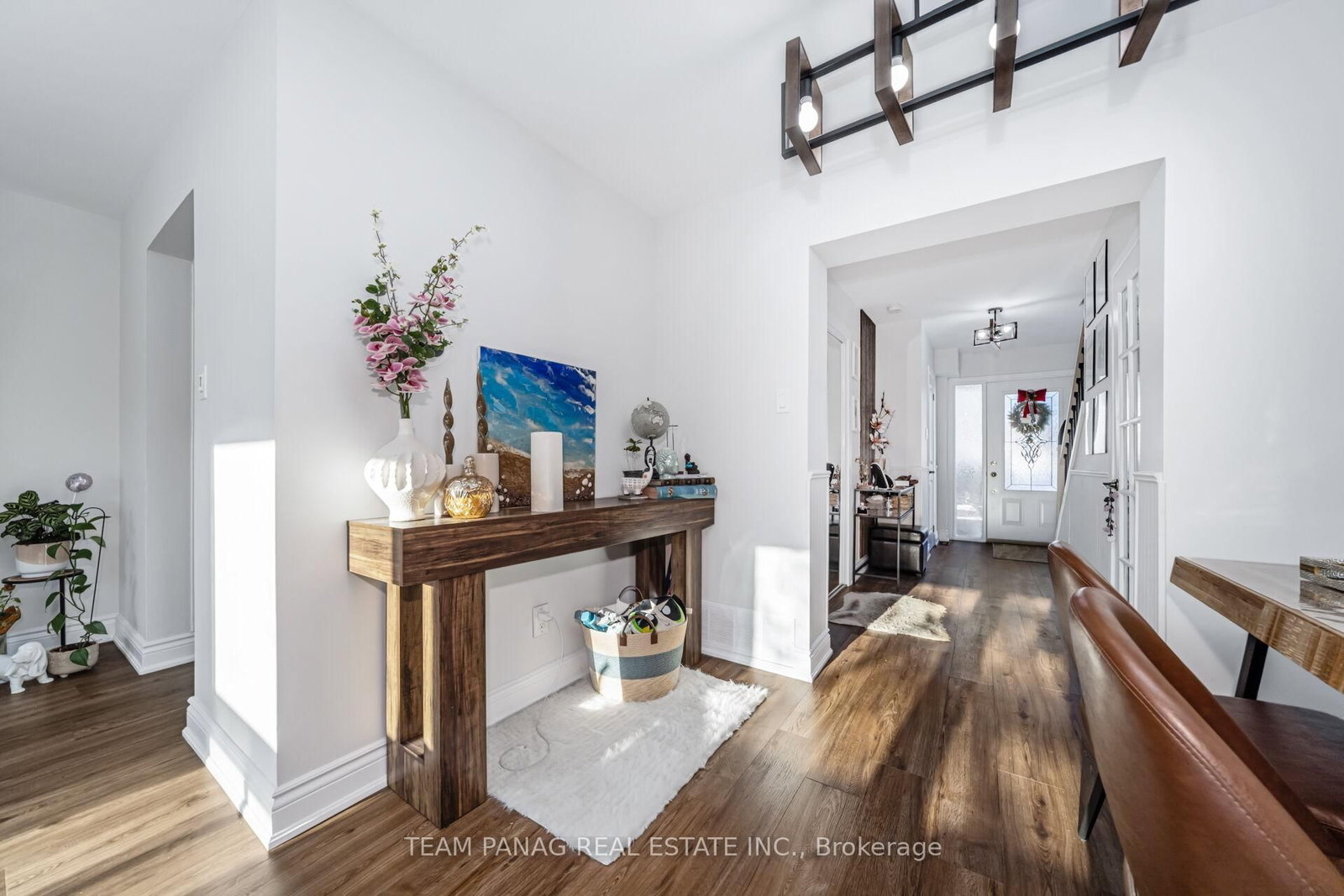 Semi-Detached House for sale at 273 Hansen Road, Brampton, Ontario, L6V 2T5 - Madoc - MLS: W13012440