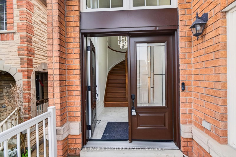 5180 Littlebend Dr, Mississauga, L5M 8B7 | Image 2