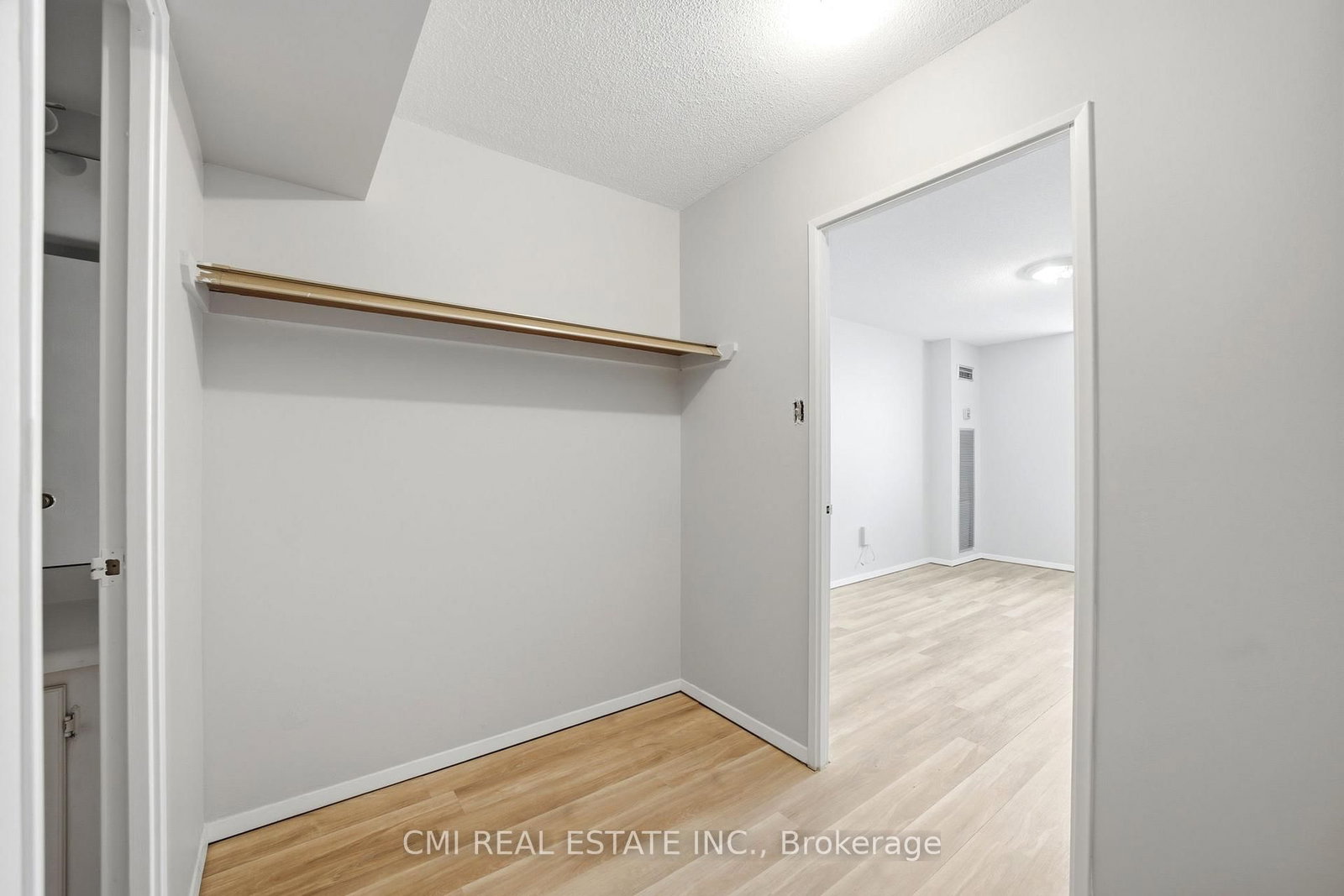 3 Lisa Street, Unit 506 - Photo 17