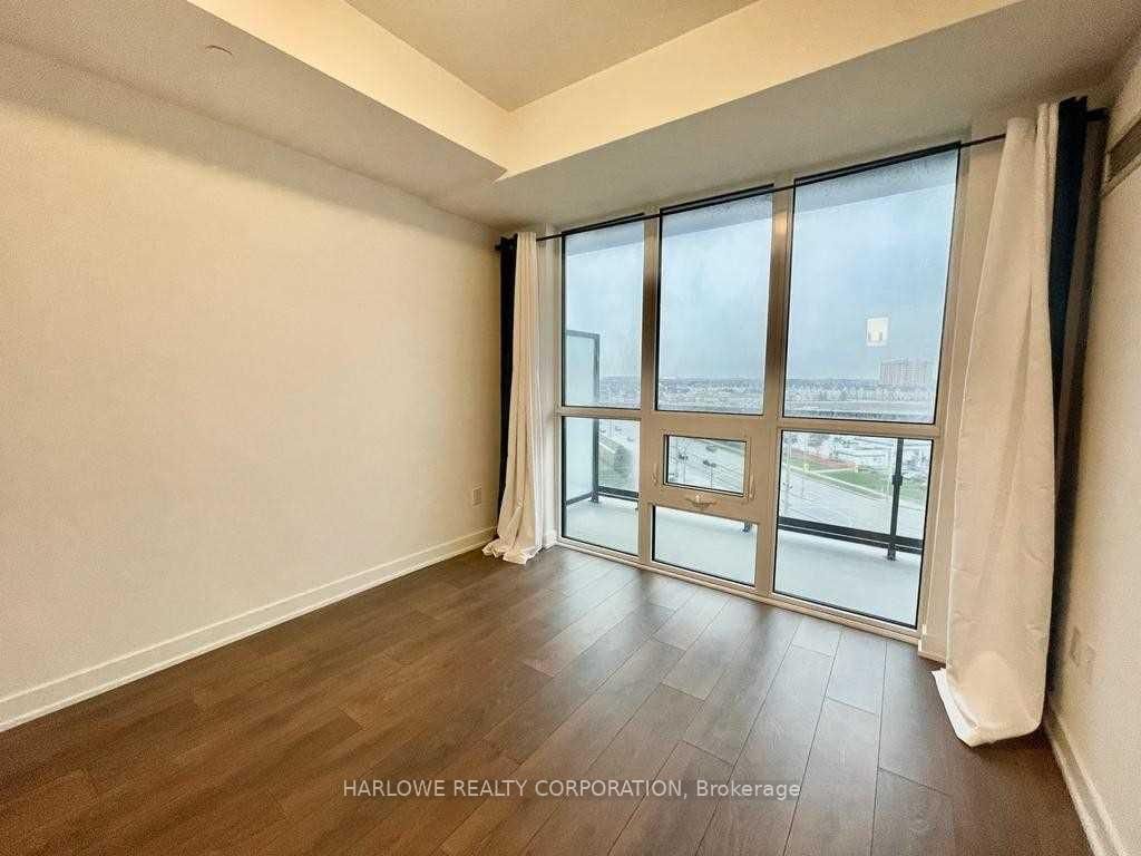 4633 Glen Erin Drive, Unit 701 - Photo 10