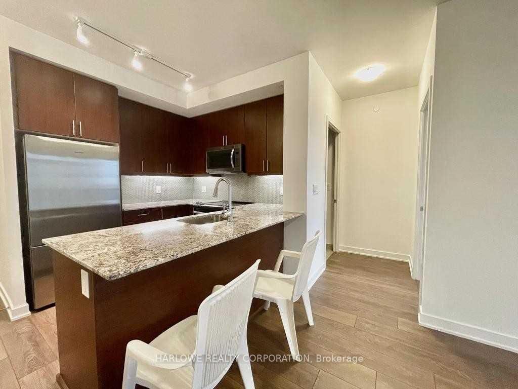 4633 Glen Erin Drive, Unit 701 - Photo 4