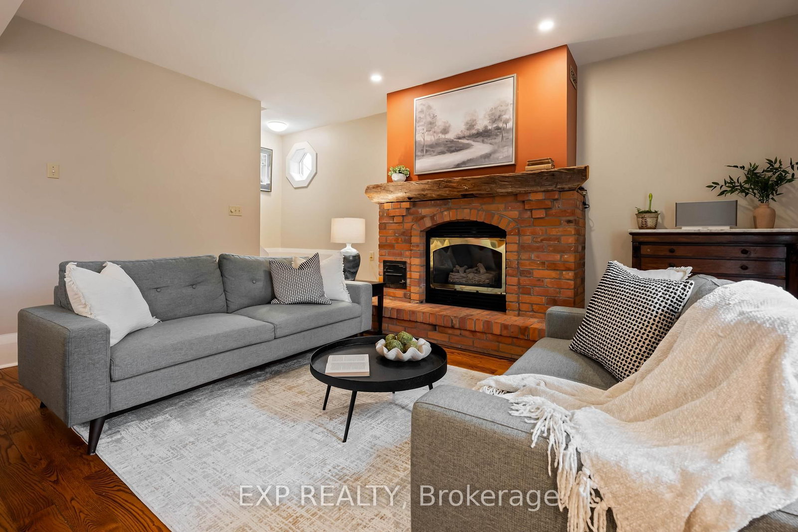 9 Wellington Street - Photo 17