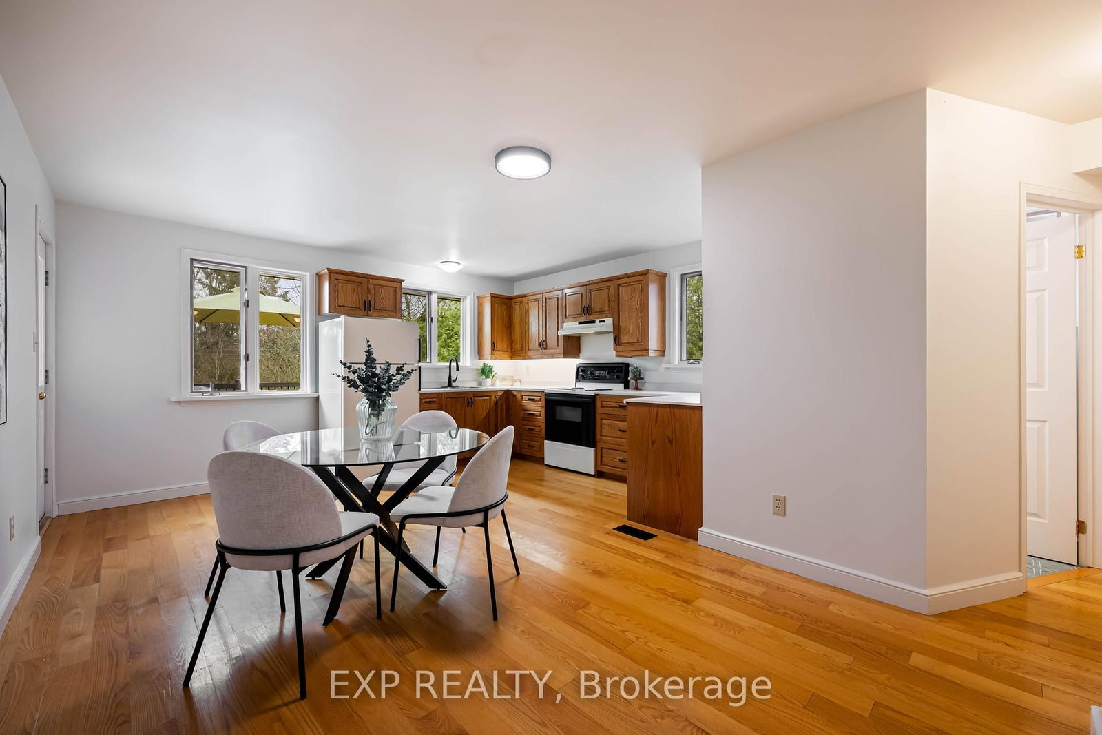 9 Wellington Street - Photo 38