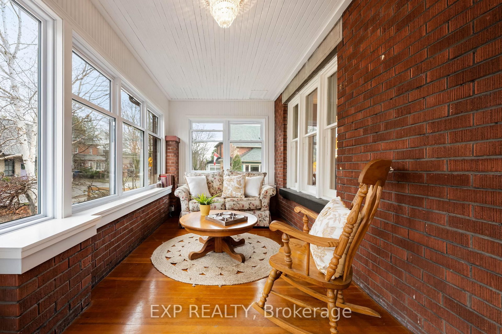 9 Wellington Street - Photo 6