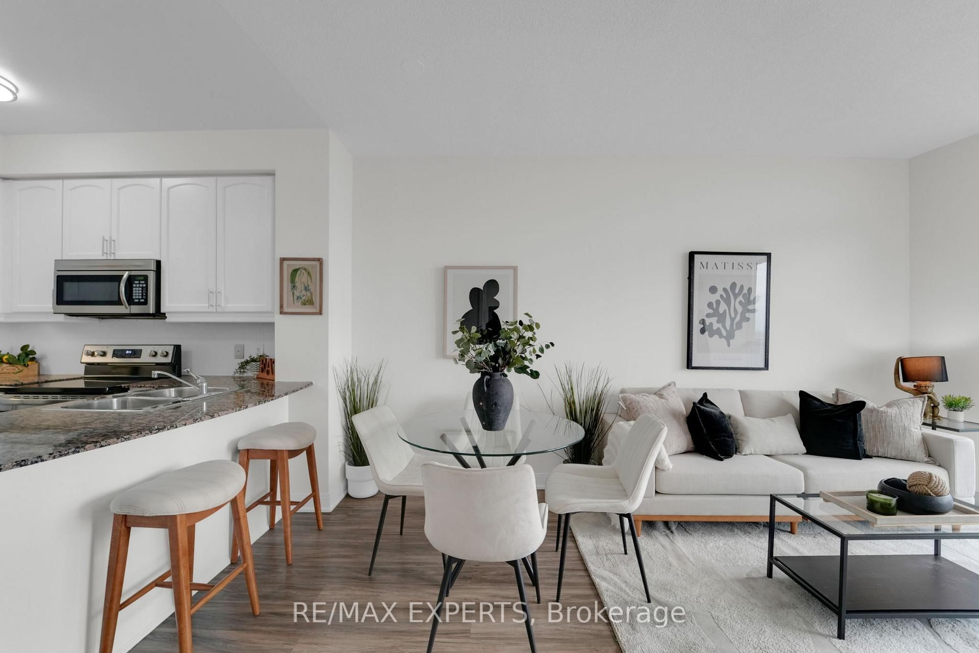 80 Absolute Avenue, Unit 2111