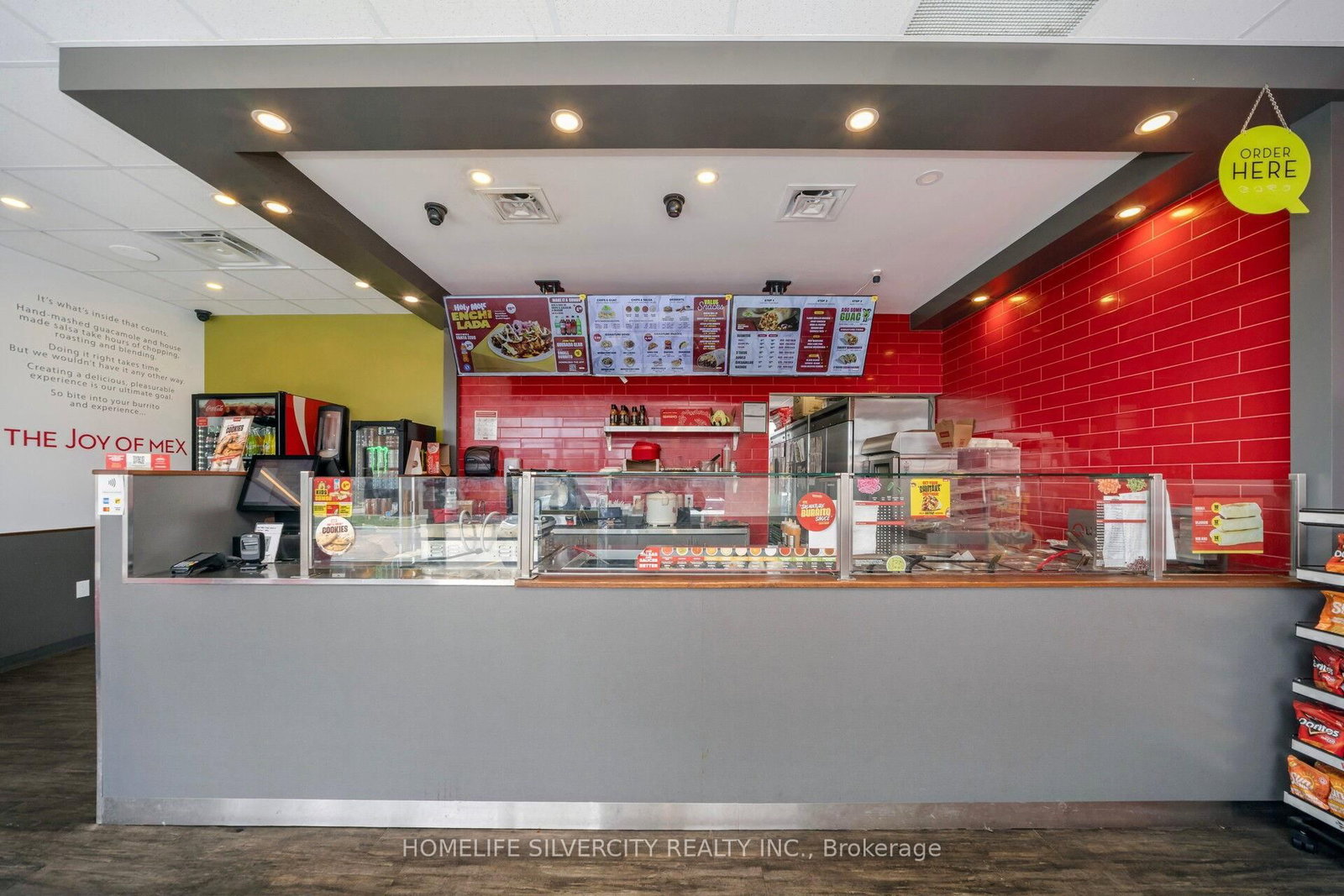 358 Speers Road, Unit 101 - Photo 15