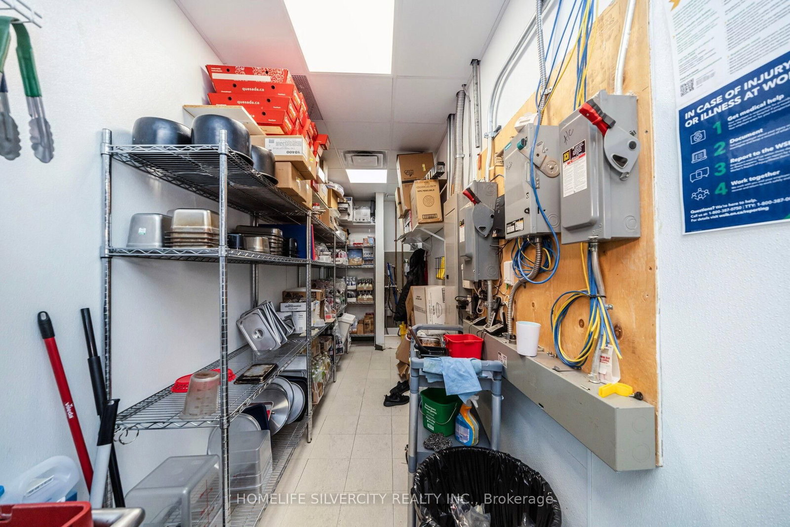 358 Speers Road, Unit 101 - Photo 34