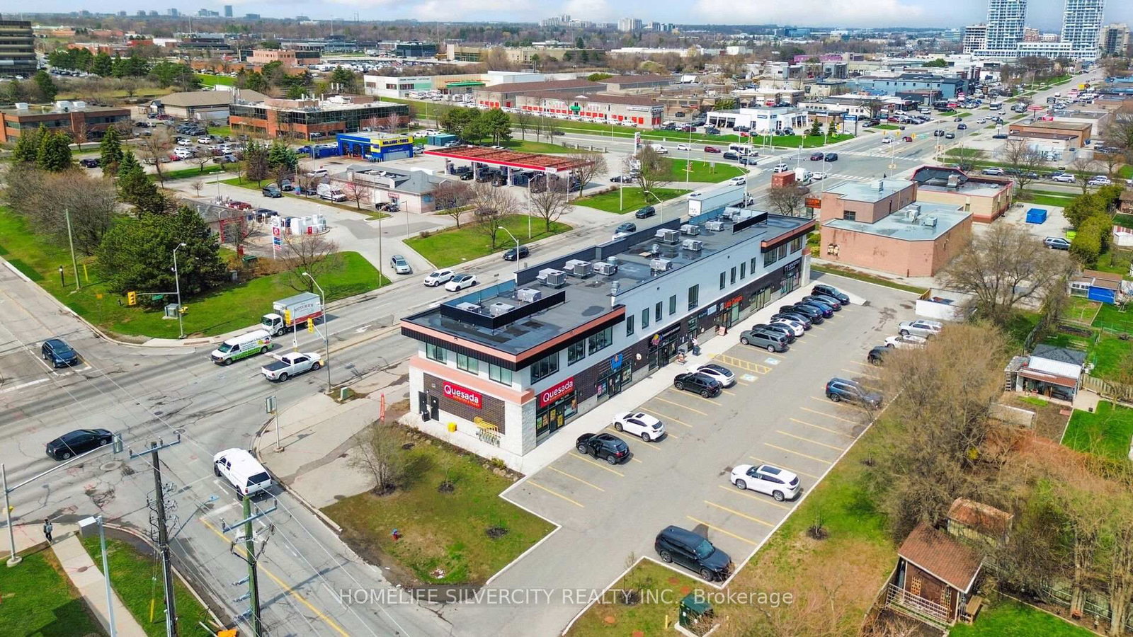 358 Speers Road, Unit 101 - Photo 4