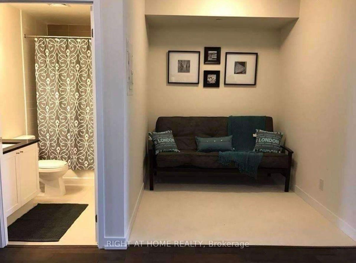 510 Curran Place, Unit 2406 - Photo 6