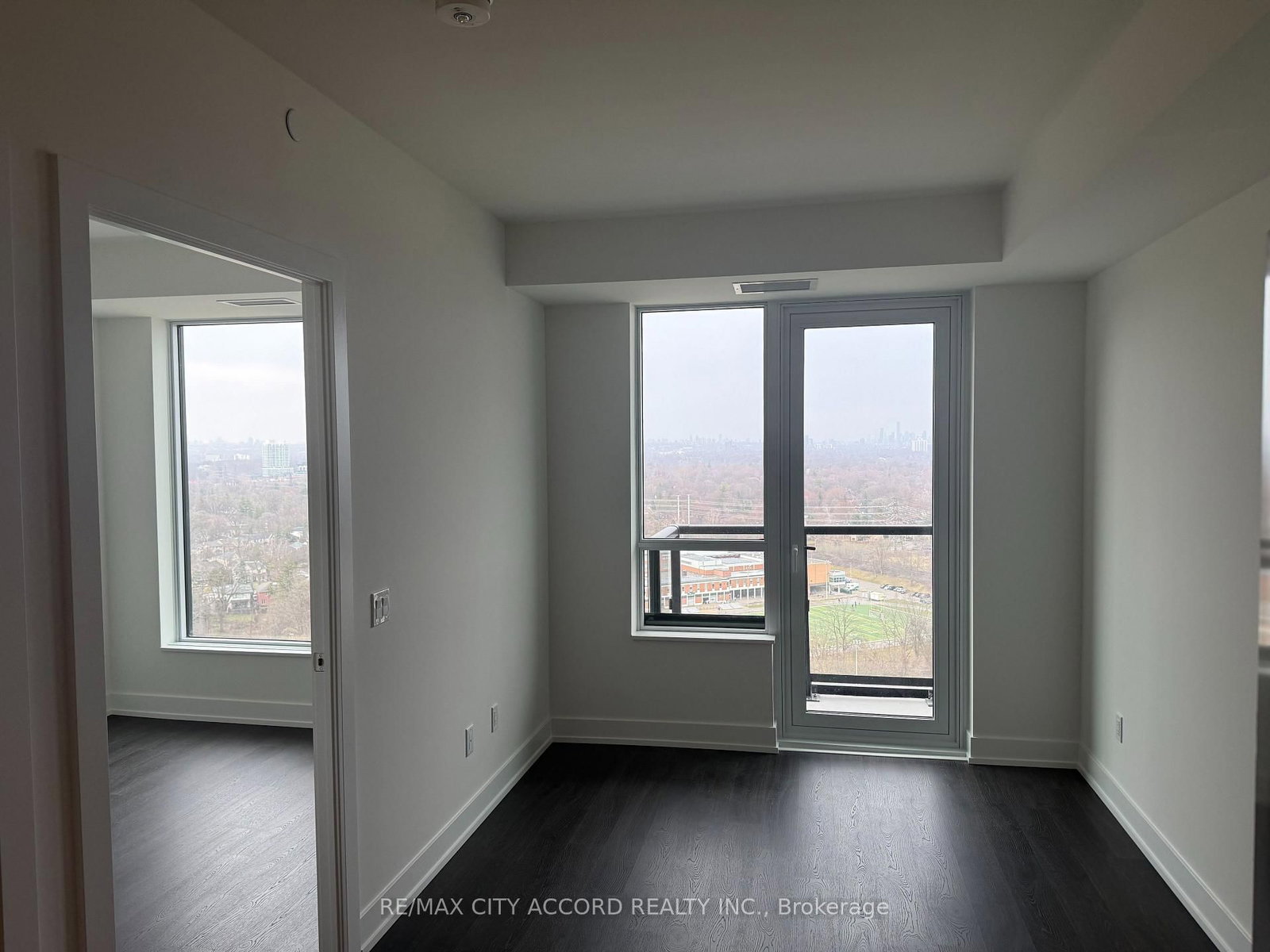 60 Central Park Roadway, Unit 2215 - Photo 10
