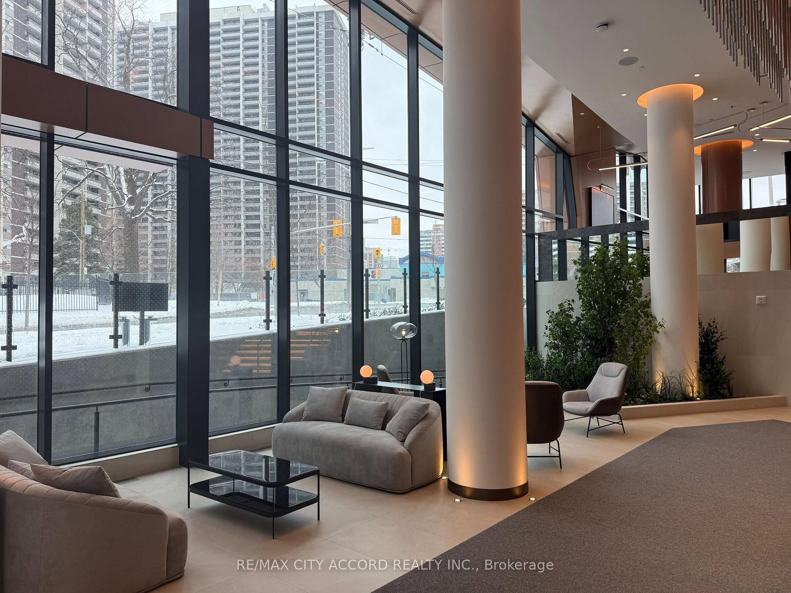 60 Central Park Roadway, Unit 2215 - Photo 3