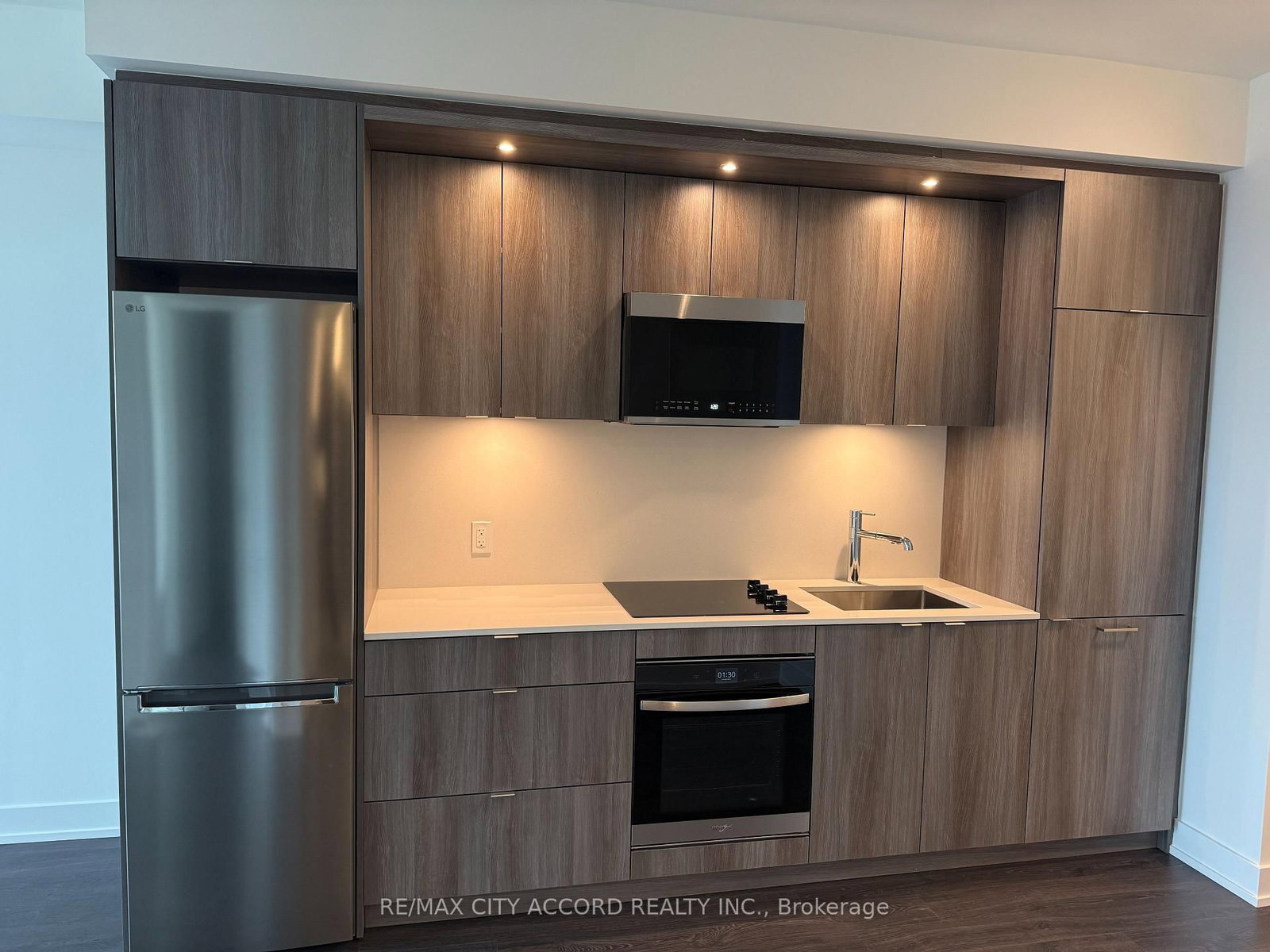 60 Central Park Roadway, Unit 1301 - Photo 8