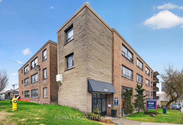 302 - 2515 Eglinton Avenue W