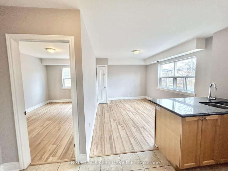 208 - 11 Thirty Third St, Toronto, M8W 3G7 | Image 2