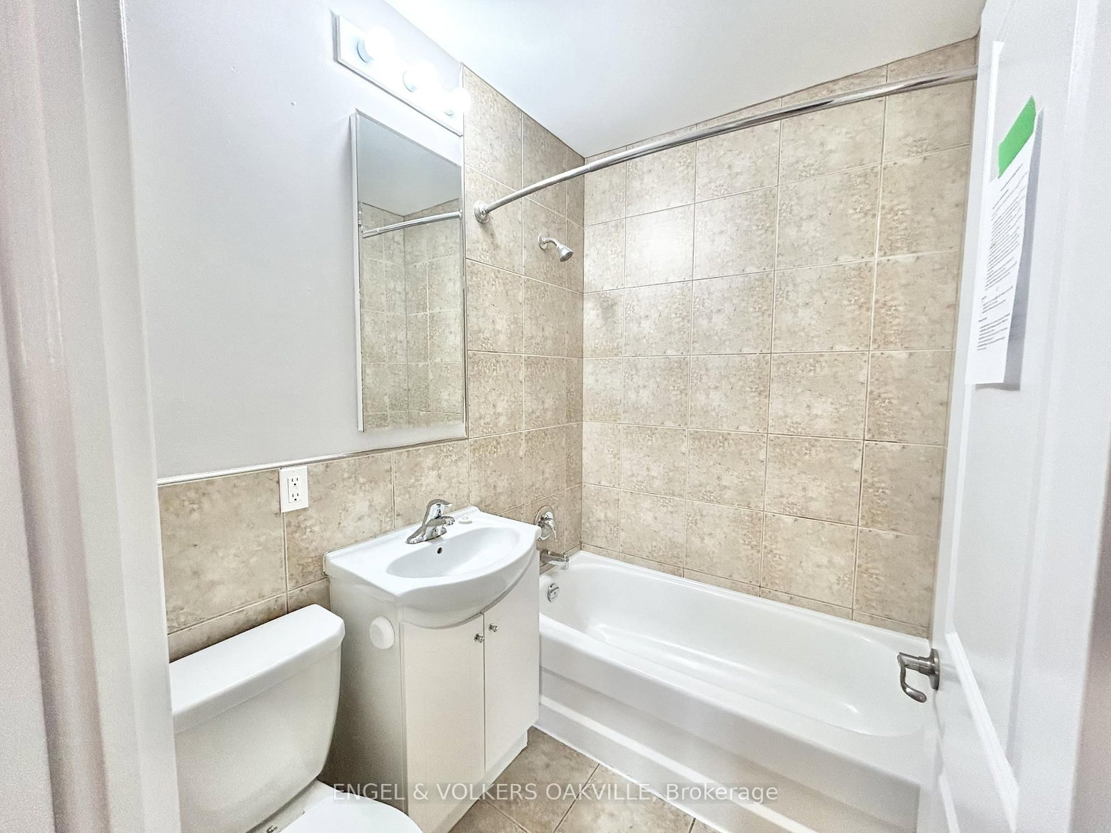 Semi-Detached House for lease at 208-11 Thirty Third Street, Toronto, Ontario, M8W 3G7 - Long Branch - MLS: W13012722