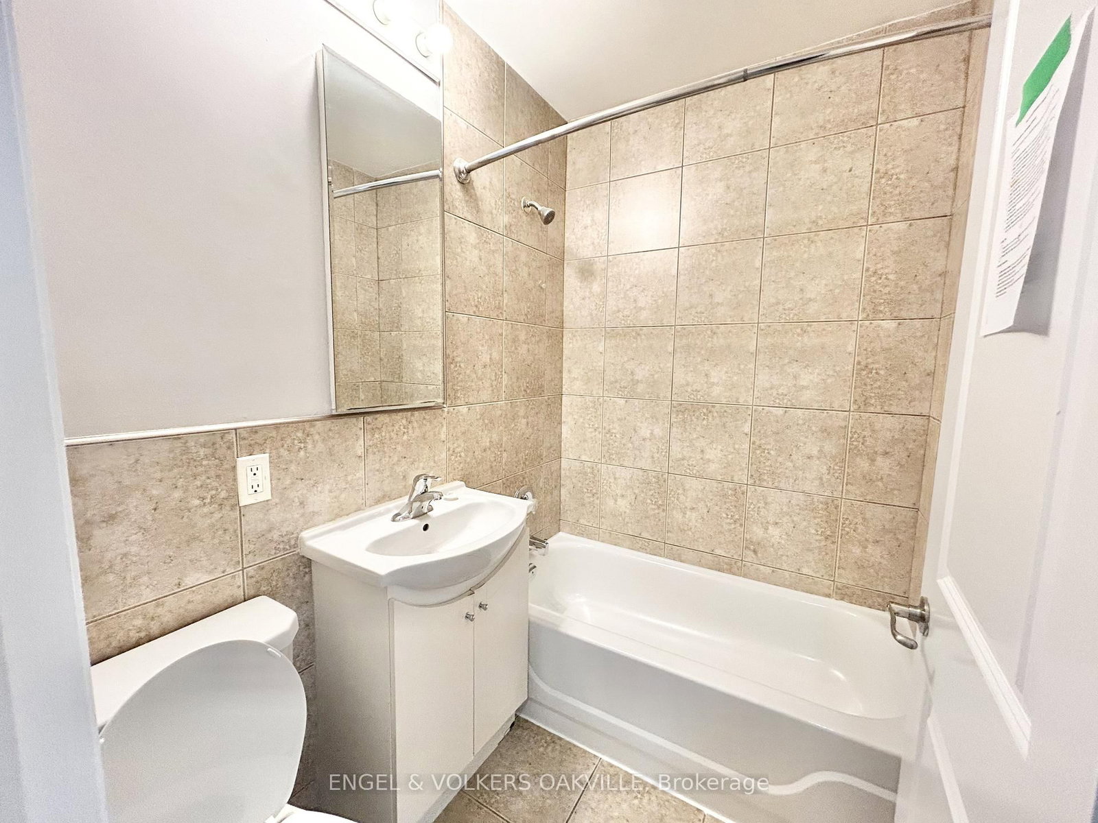 Semi-Detached House for lease at 207-15 Thirty Third Street, Toronto, Ontario, M8W 3G7 - Long Branch - MLS: W13012724