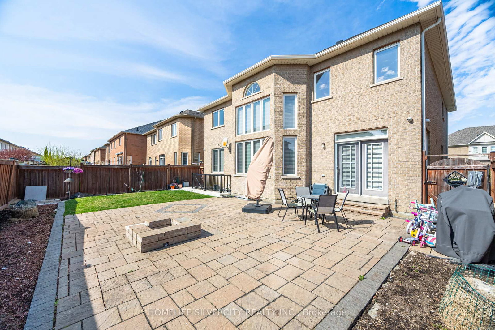 Detached House for sale at 80 Scotchmere Crescent, Brampton, Ontario, L6P 3A6 - Bram East - MLS: W13012768