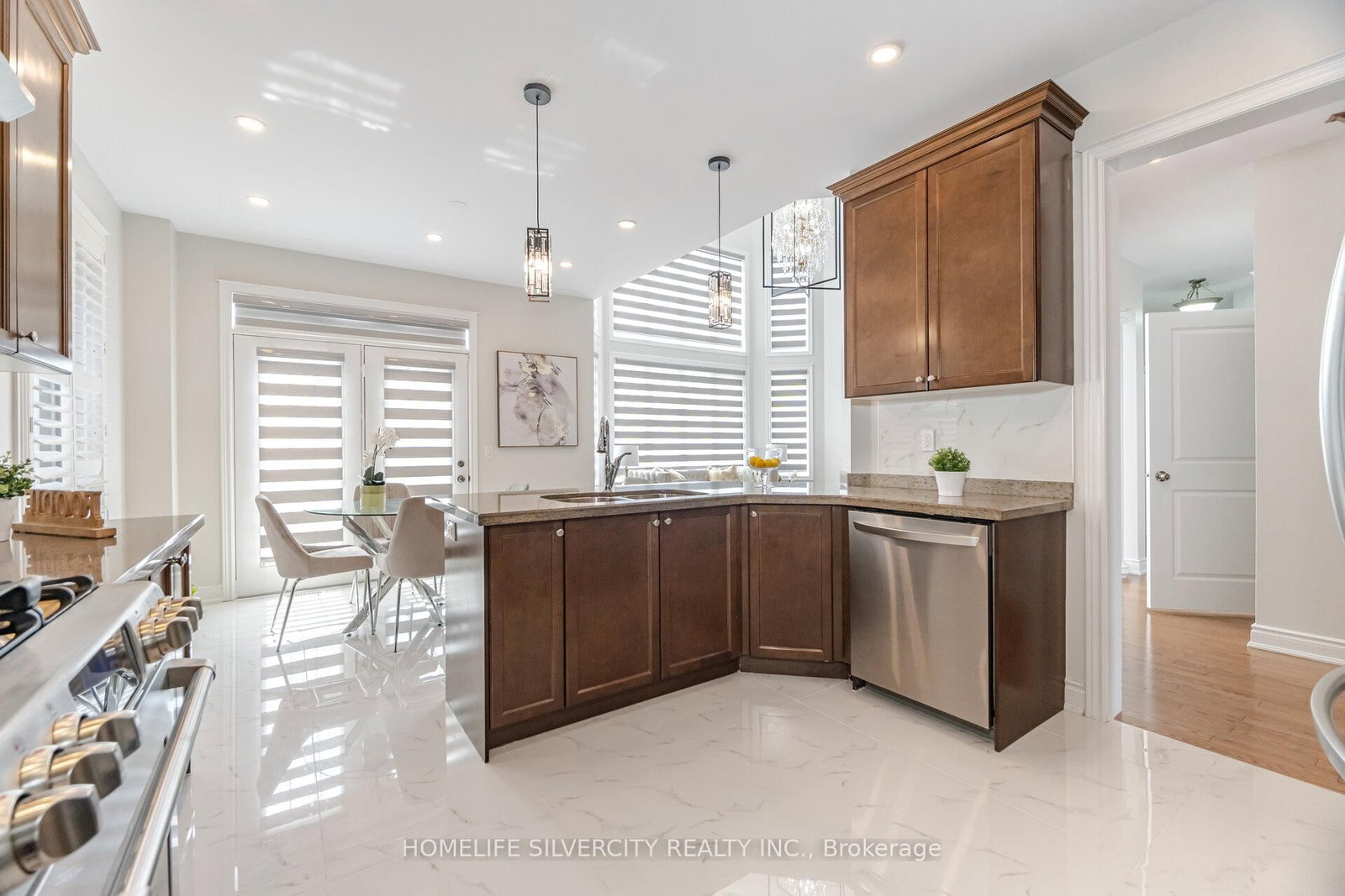 Detached House for sale at 80 Scotchmere Crescent, Brampton, Ontario, L6P 3A6 - Bram East - MLS: W13012768