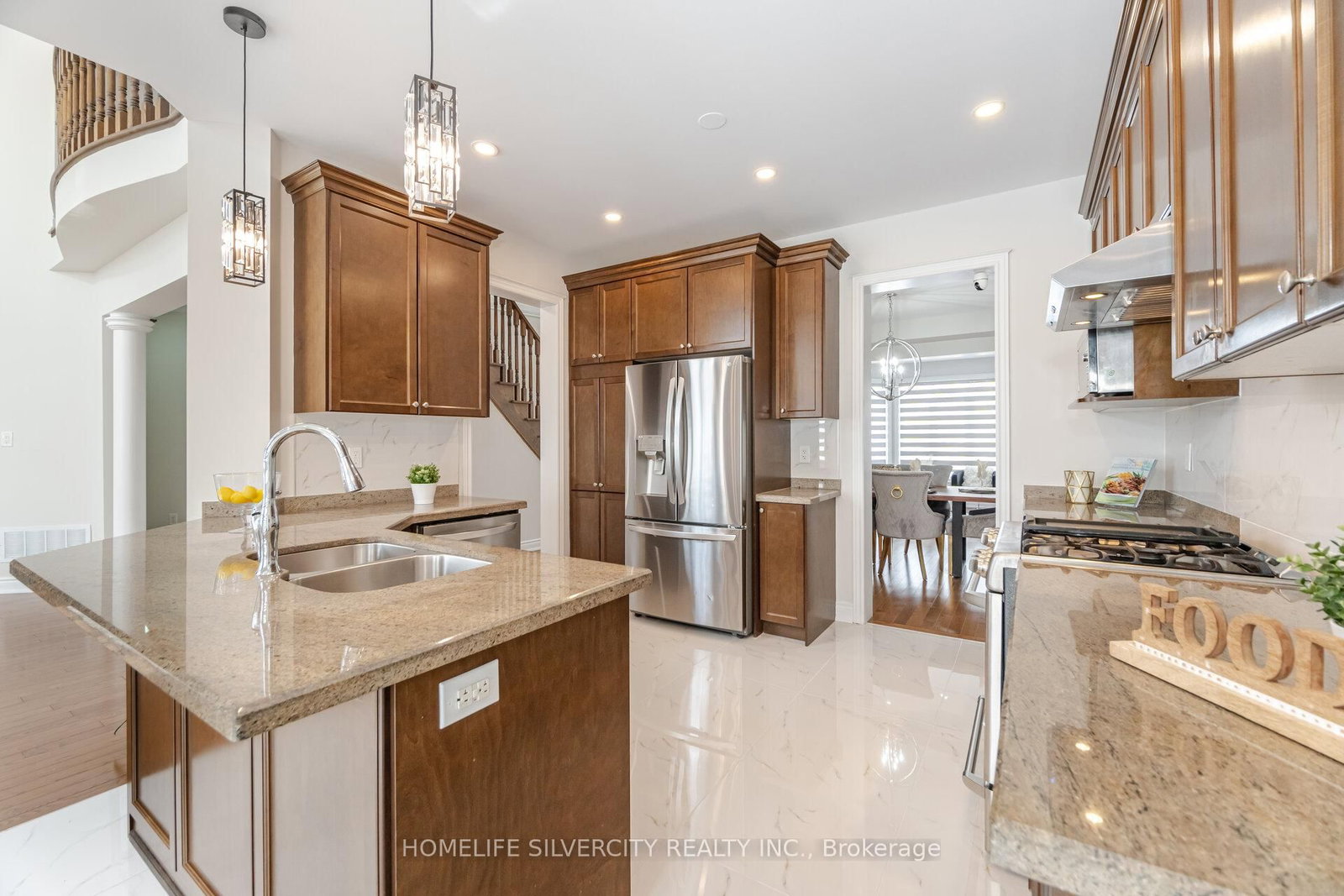 Detached House for sale at 80 Scotchmere Crescent, Brampton, Ontario, L6P 3A6 - Bram East - MLS: W13012768