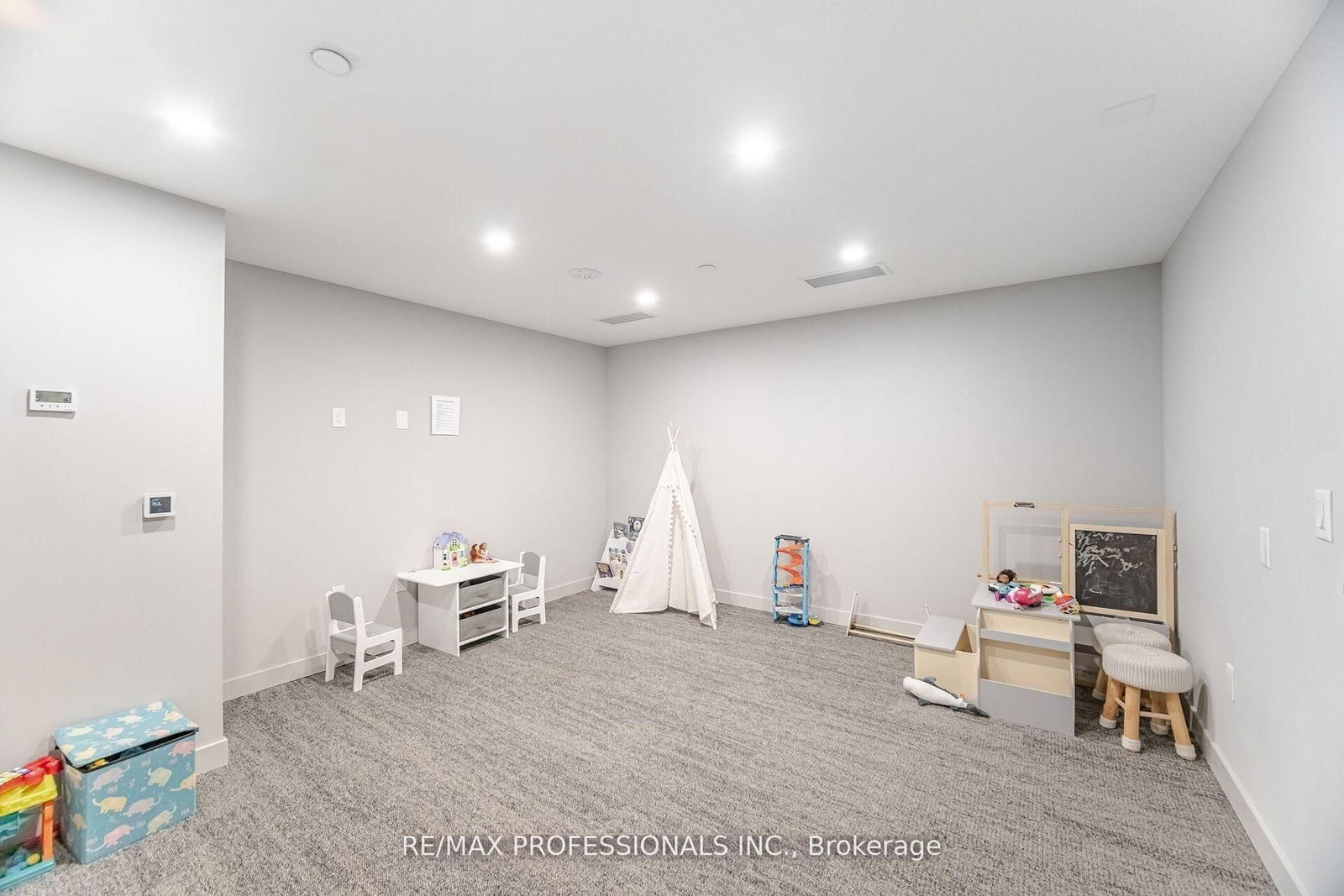 859 The Queensway, Unit 313 - Photo 31