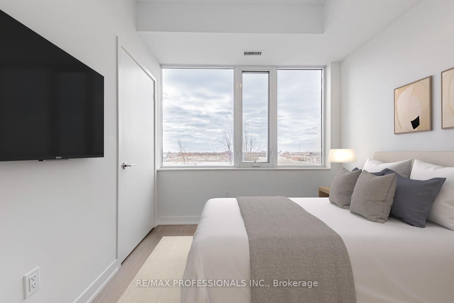 Condo for sale at 313-859 The Queensway, Toronto, Ontario, M8Z 1N8 - Stonegate-Queensway - MLS: W13012828