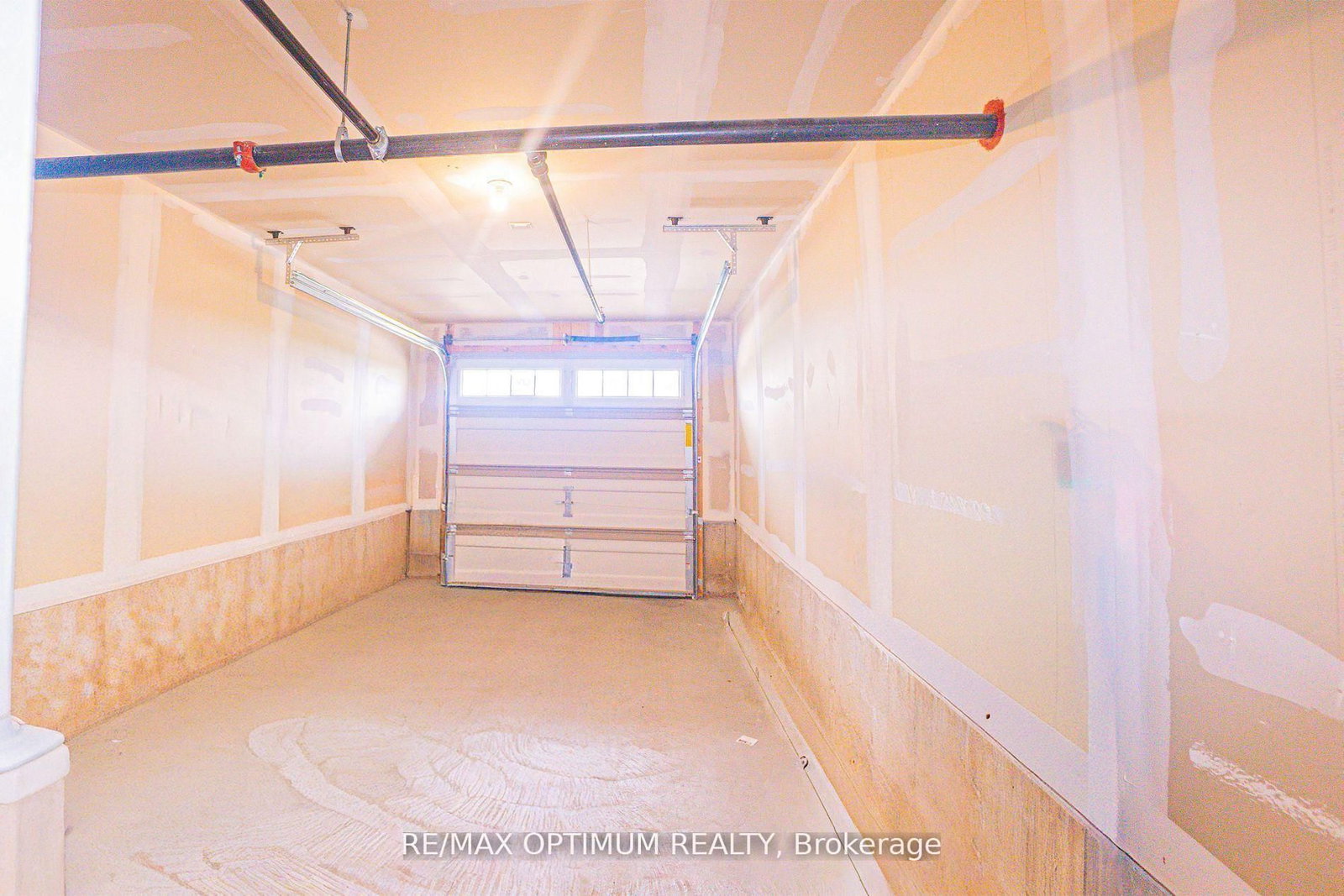 45 Fieldridge Crescent, Unit 18 - Photo 4