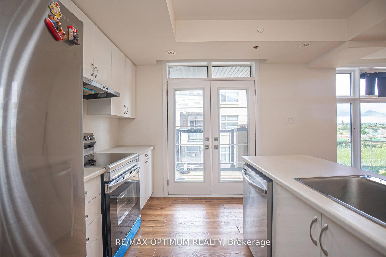 45 Fieldridge Crescent, Unit 18 - Photo 8