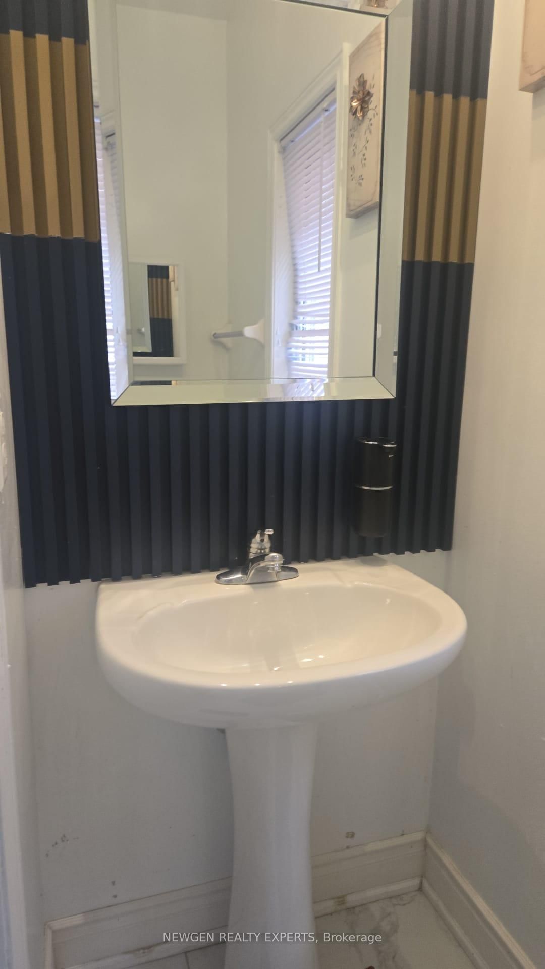 22 Frenchpark Circle - Photo 18