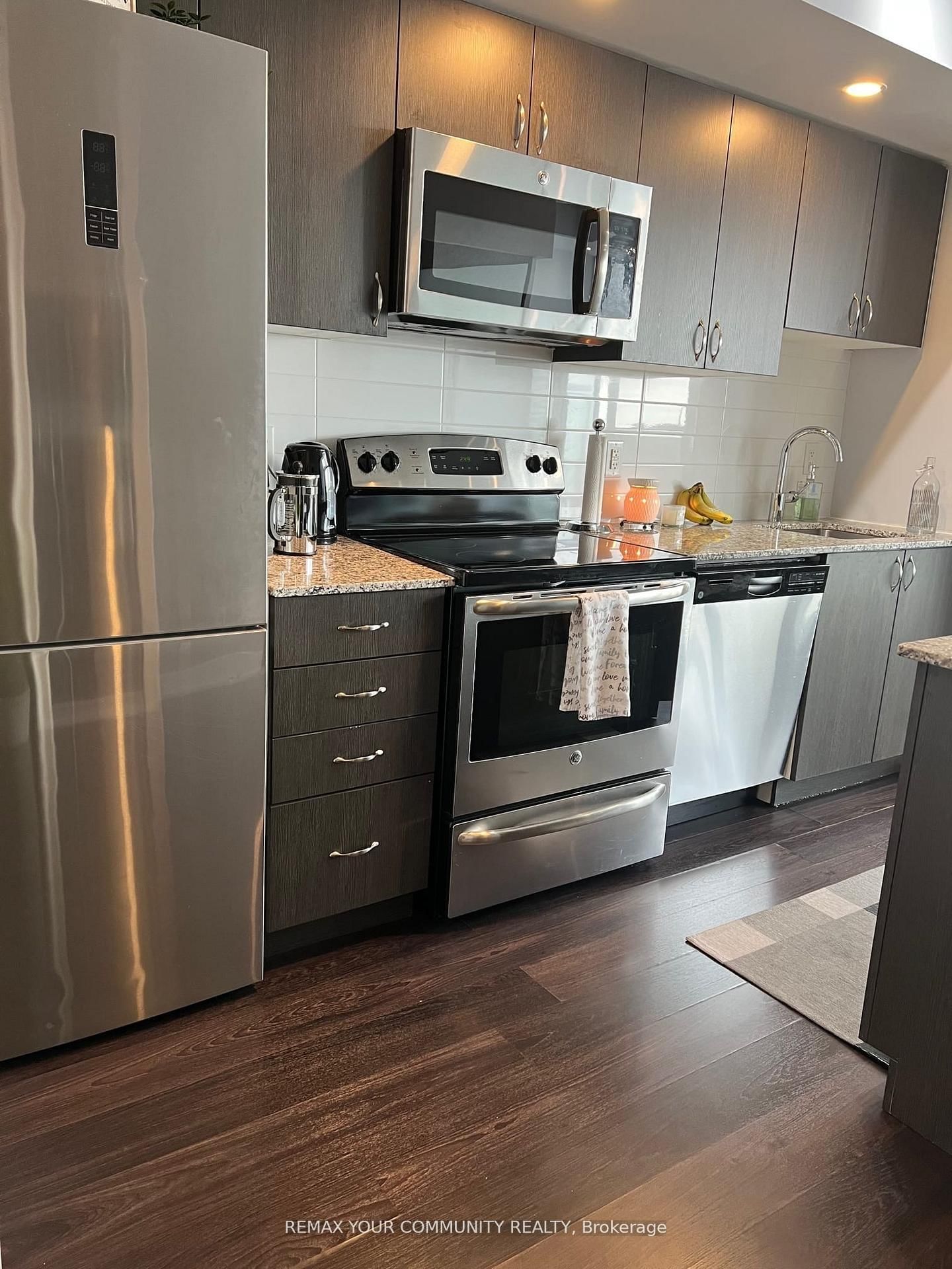 Condo for sale at 907-11 Superior Avenue, Toronto, Ontario, M8V 0A7 - Mimico - MLS: W13012974